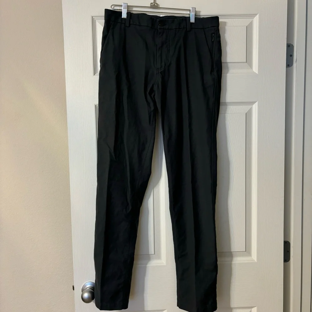 LULULEMON Mens Commission Pants Gray Size 32 style E40416
